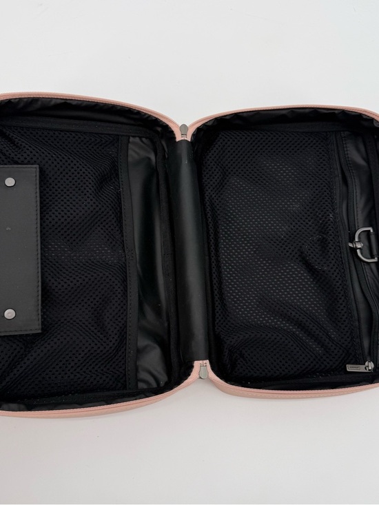 Away The Hanging Toiletry Bag Travel Case Light Pink Cosmetic Makeup Bag - Picture 11 of 13